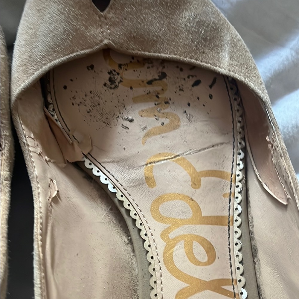Very worn Women's ballet Flats - Picture 2 of 3